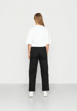 Jordan ESSENTIAL UTILITY CORE - Vaqueros Boyfriend - Black , Mujer 9 Jordan ESSENTIAL UTILITY CORE - Vaqueros Boyfriend - Black , Mujer -Jordan Tienda Oficial cf8a7dfb6bec4623af981a3e546ba82c