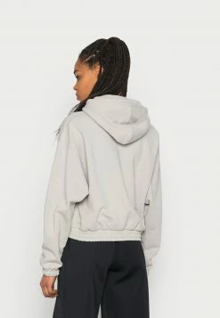 Jordan W J ESSEN - Jersey Con Capucha - Iron , Mujer -Jordan Tienda Oficial d139b2d5d7784bacb9ff8d61b2eaabdf