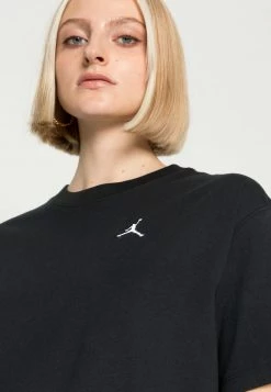 Jordan ESSEN TEE CORE - Camiseta Básica - Black , Mujer -Jordan Tienda Oficial d296aba999d74c6e87eb020b57905e34