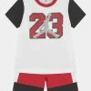 Jordan BOX OUT SET - Camiseta Estampada - Gym Red , Niños -Jordan Tienda Oficial d2a00e7611f445b5b33f41f6c2a0a571