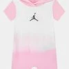 Jordan OMBRE HOODED ROMPER UNISEX - Mono - Pink Foam , Unisexo -Jordan Tienda Oficial d6d47c87f8b642dfa11aa2ec46873649
