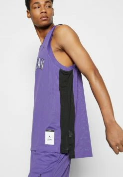 Jordan Top - Dark Iris , Hombre 14 Jordan Top - Dark Iris , Hombre -Jordan Tienda Oficial d93f384f51b143989a048d209a5089ee