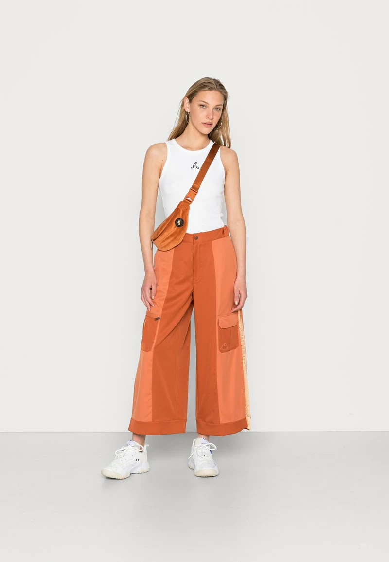 Jordan UTILITY PANT - Pantalones Cargo - Burnt Sunrise/rust Oxide , Mujer 4 Jordan UTILITY PANT - Pantalones Cargo - Burnt Sunrise/rust Oxide , Mujer - Imagen 2
