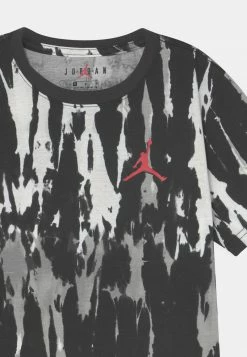 Jordan SPORT DNA ICE DYE - Camiseta Estampada - White , Niños 7 Jordan SPORT DNA ICE DYE - Camiseta Estampada - White , Niños -Jordan Tienda Oficial df2021e0b0d84dfbb4b972cc00b8bd5f
