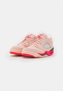 Jordan AIR 5 RETRO - Zapatillas - Arctic Orange/siren Red/black, Mujer -Jordan Tienda Oficial e5a295661ac04a6daf820d307b30646d