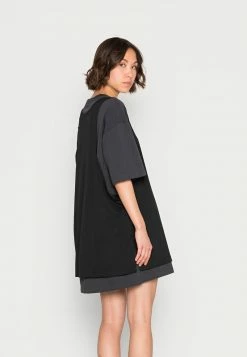 Jordan DRESS - Vestido Ligero - Dk Smoke Grey / Black , Mujer -Jordan Tienda Oficial e5d689b4514a4f8c9a1ed01879a97c03