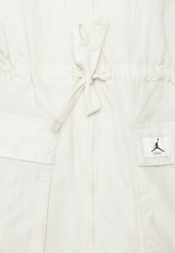 Jordan ESSEN - Parka - Orewood , Mujer -Jordan Tienda Oficial e81d8319788b46488e6b3427f4c0dfee