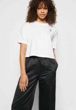 Jordan ESSEN BOXY TEE - Camiseta Básica - White , Mujer 14 Jordan ESSEN BOXY TEE - Camiseta Básica - White , Mujer -Jordan Tienda Oficial e9c5bbfd4393456a97a86b99108206ea