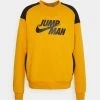 Jordan CREW - Sudadera - Light Curry/black, Hombre