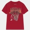 Jordan HOOP STYLE TEE - Camiseta Estampada - Gym Red , Niños 2 Jordan HOOP STYLE TEE - Camiseta Estampada - Gym Red , Niños -Jordan Tienda Oficial f539096120a24d5cb717d52ec981713b