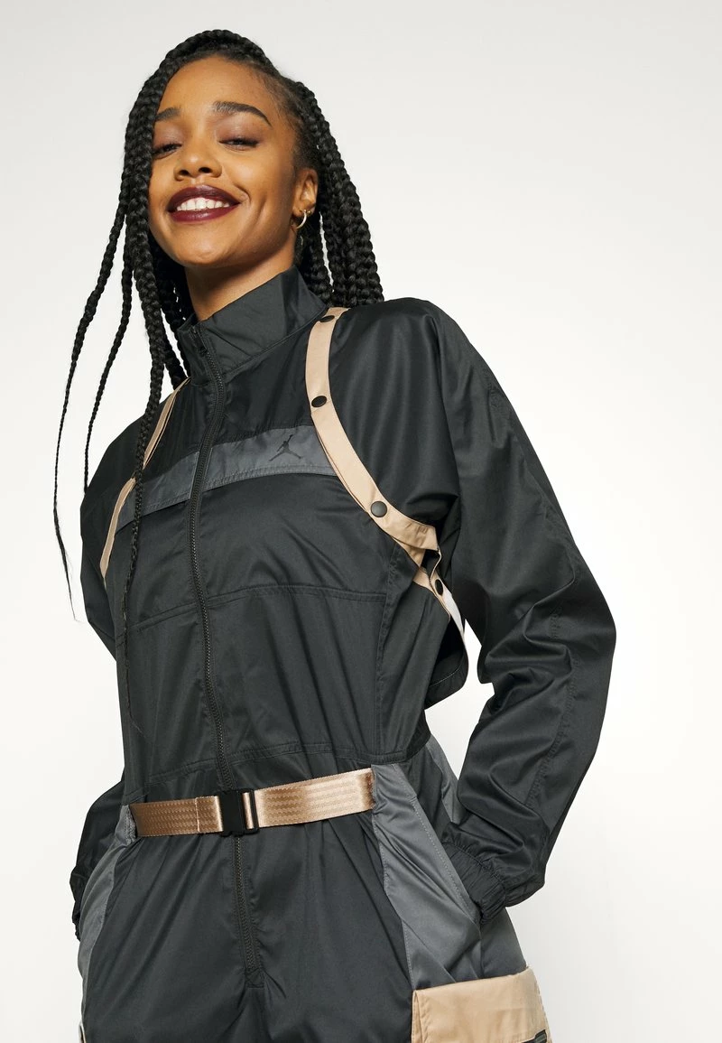 Jordan NEXT UTILITY - Mono - Black/iron Grey/hemp, Mujer 9 Jordan NEXT UTILITY - Mono - Black/iron Grey/hemp, Mujer - Imagen 7